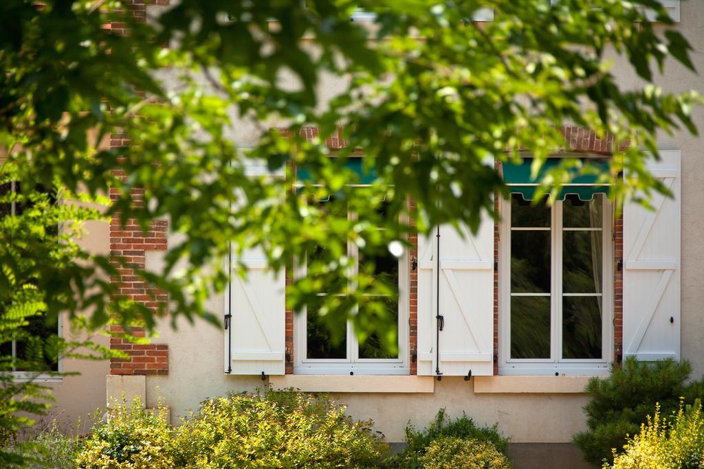 Le Troncais Hotel Saint-Bonnet-Tronçais Kültér fotó