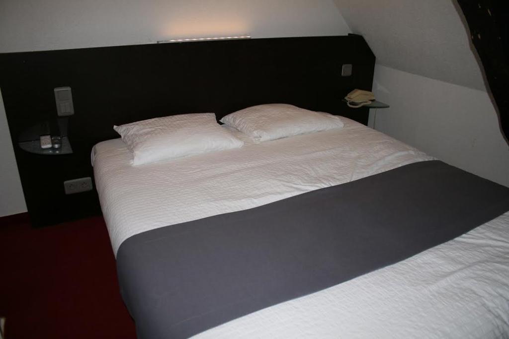 Le Troncais Hotel Saint-Bonnet-Tronçais Kültér fotó